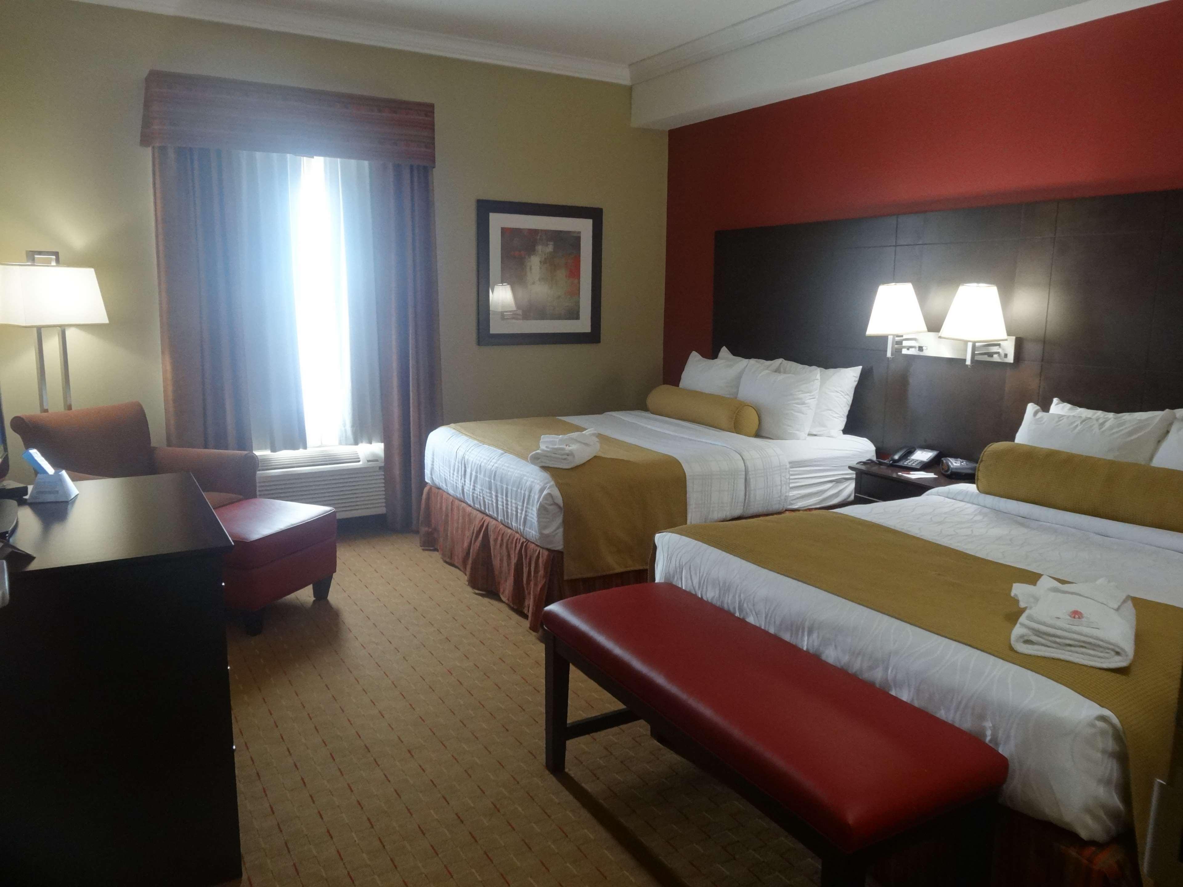Best Western Plus Bowmanville Eksteriør billede