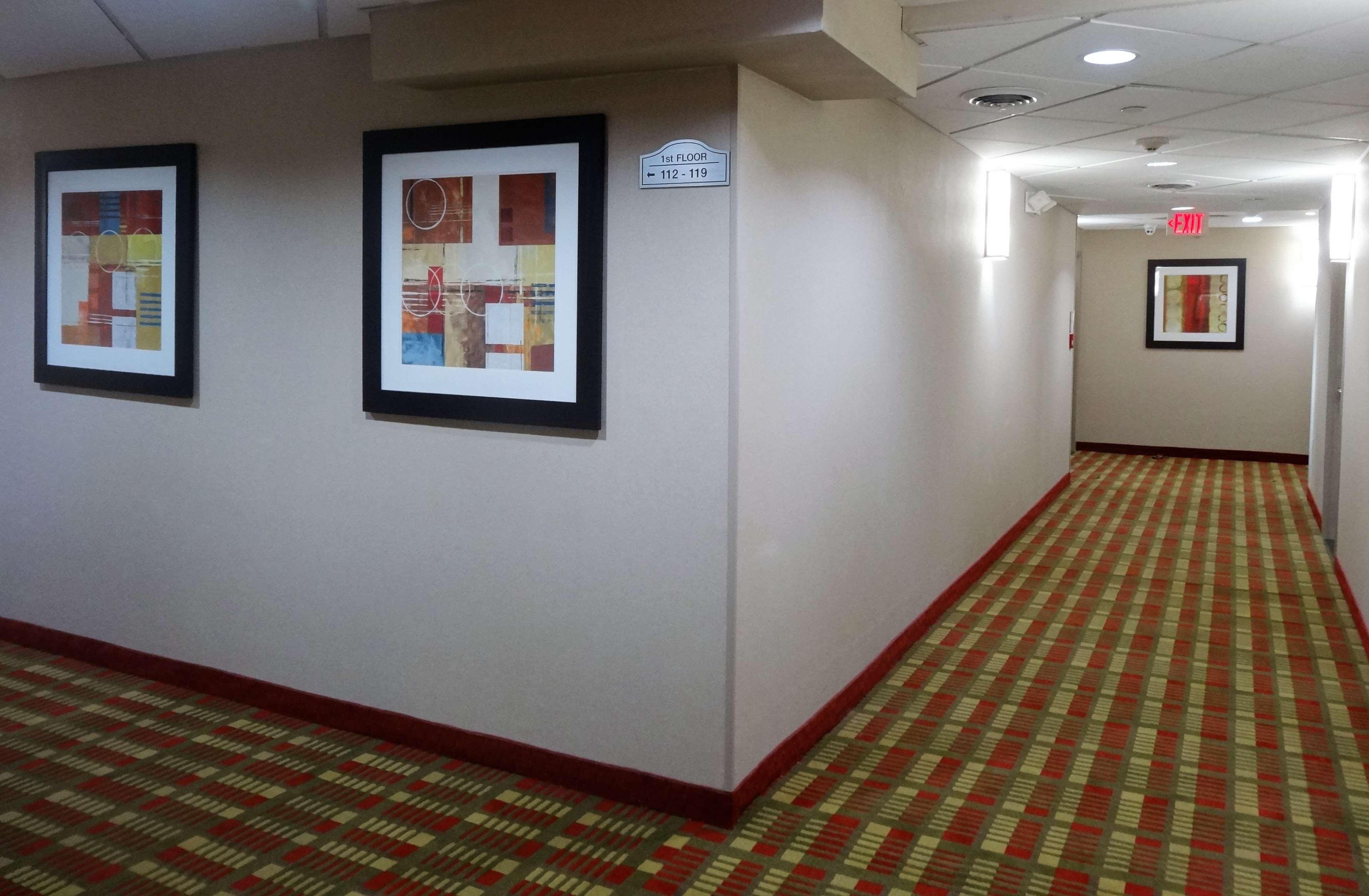 Best Western Plus Bowmanville Eksteriør billede
