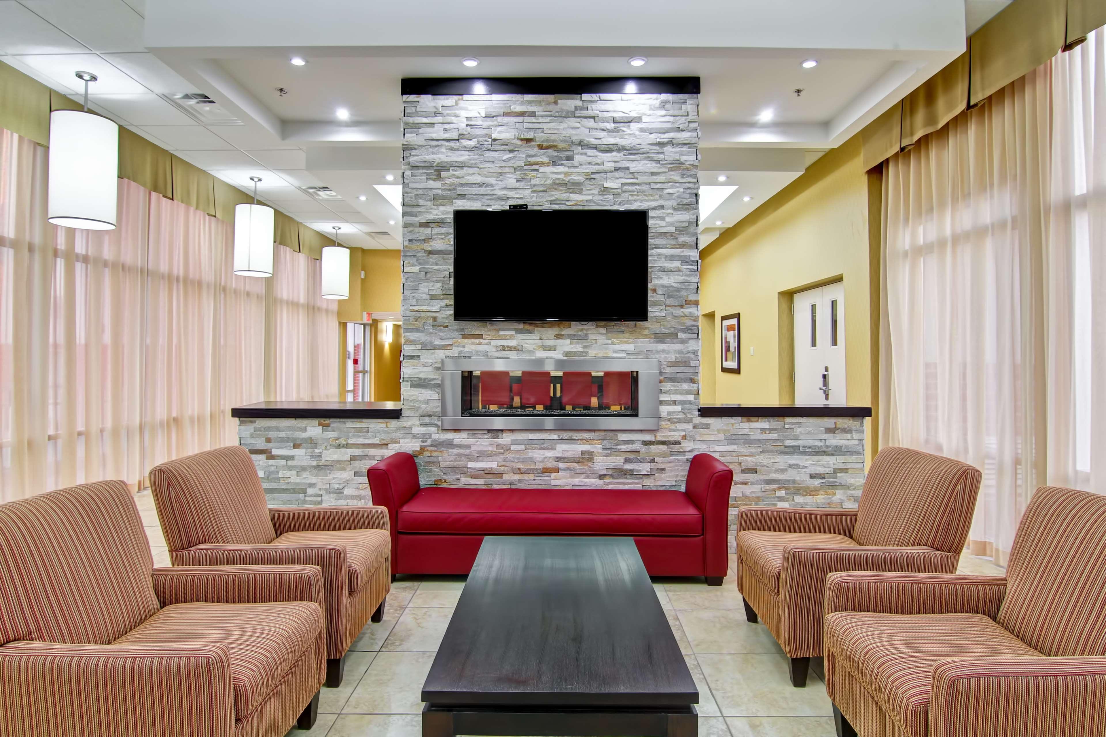 Best Western Plus Bowmanville Eksteriør billede