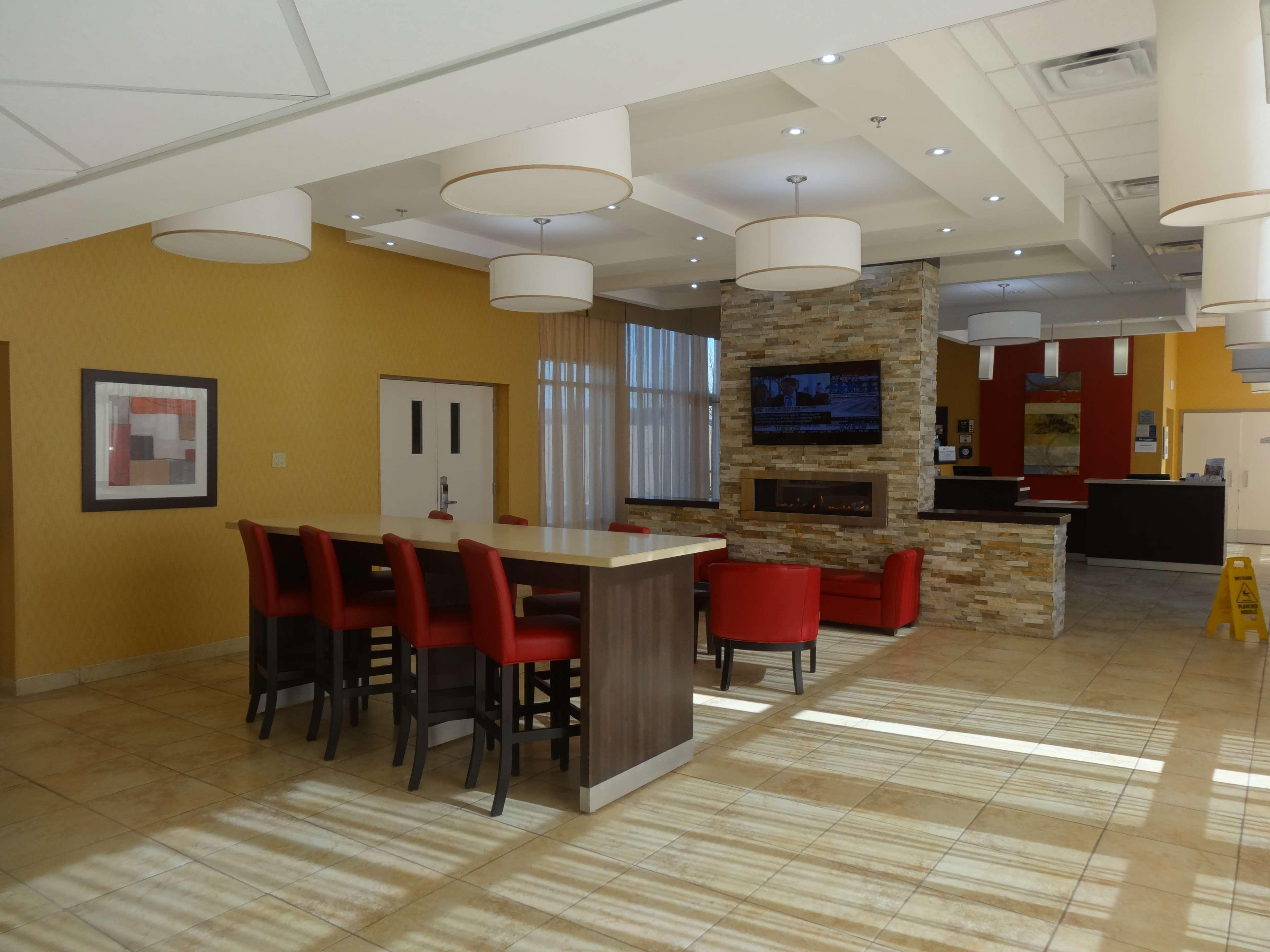 Best Western Plus Bowmanville Eksteriør billede