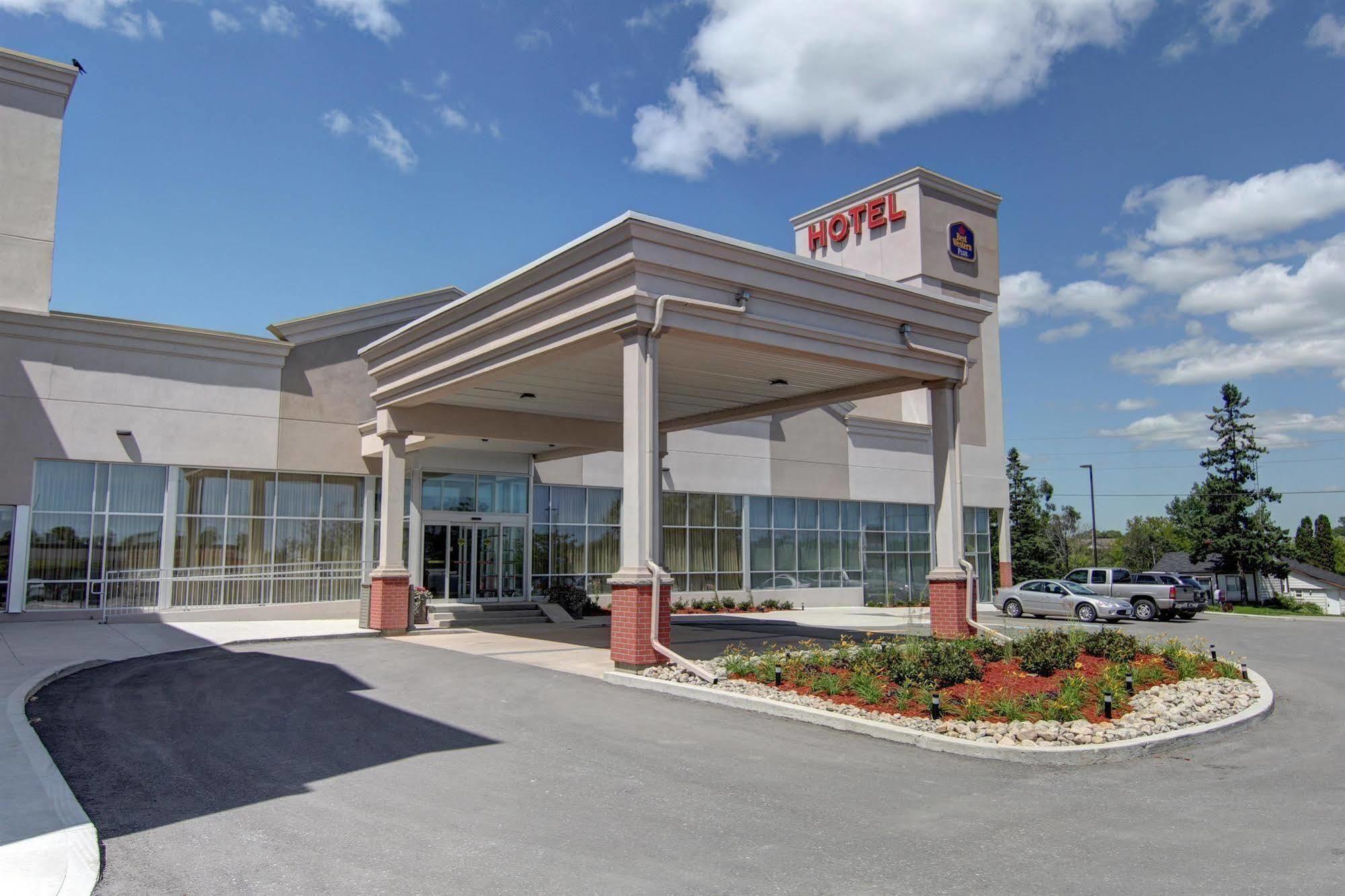 Best Western Plus Bowmanville Eksteriør billede