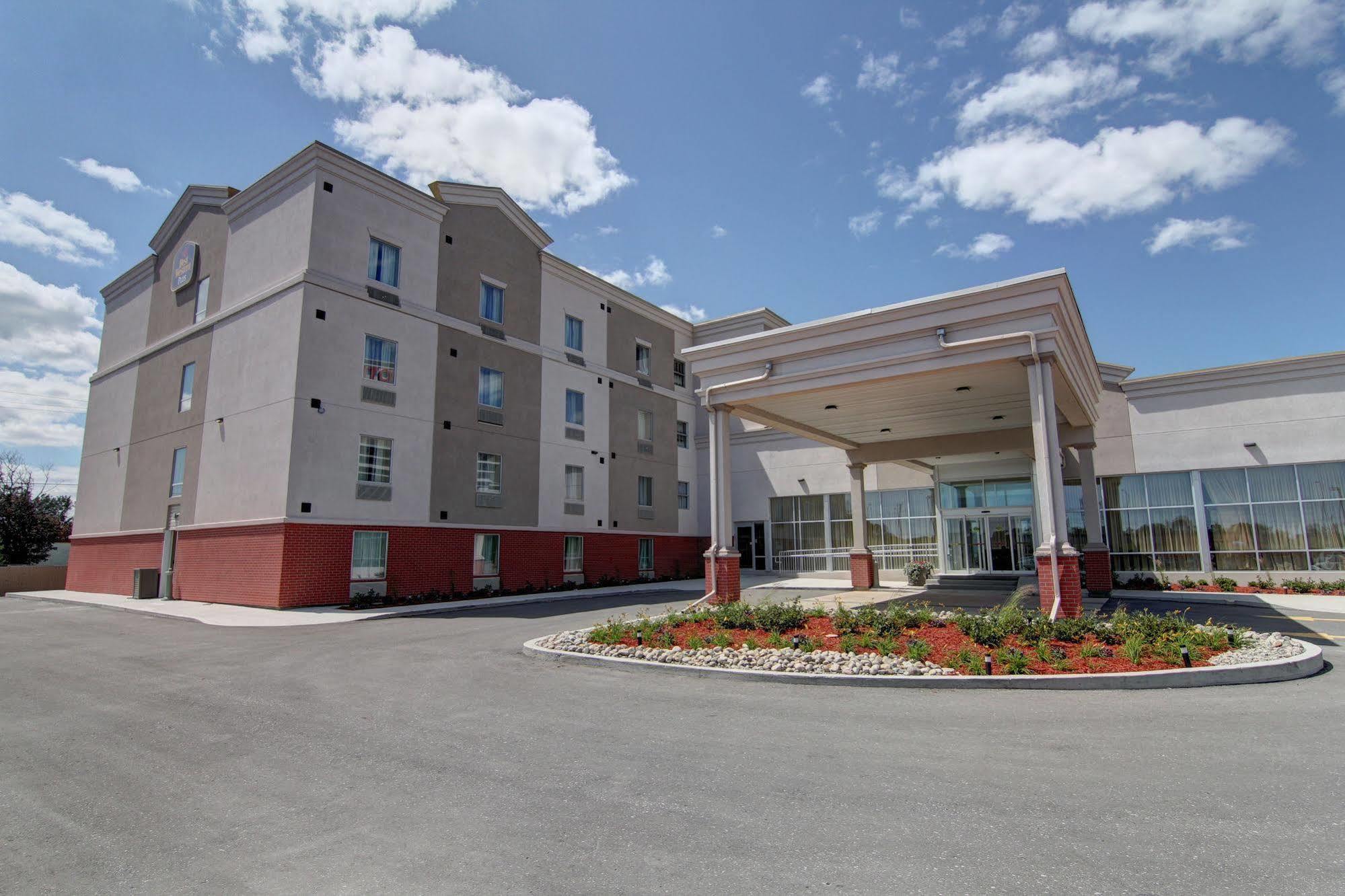 Best Western Plus Bowmanville Eksteriør billede